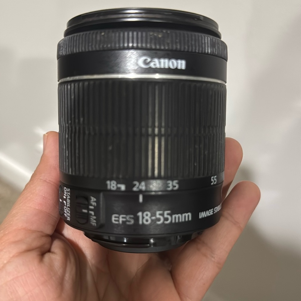 Canon EFS 18-55mm Lens for parts or repair Not working Make an offer